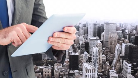 Commercial vs Residential Real Estate Investment 2026: Which is Better?